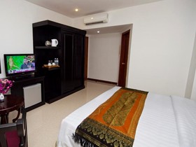 Town View Hotel Khan 7 Makara