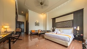 White Mansion Boutique Hotel