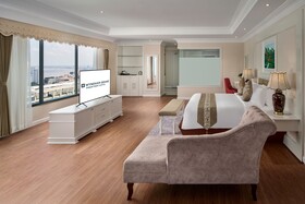 Wyndham Grand Phnom Penh Capital