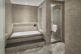 Wyndham Grand Phnom Penh Capital