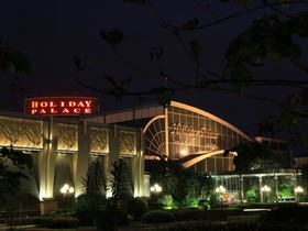 Holiday Palace Resort & Casino