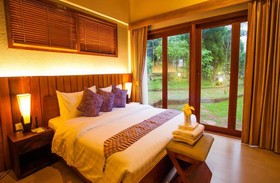 Mayura Hill Resort
