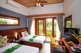 Mayura Hill Resort
