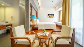 Secondfold Residence