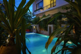 Secondfold Residence
