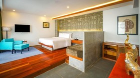 Secondfold Residence
