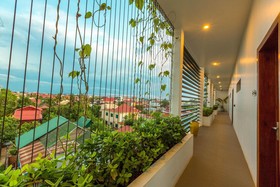 Secondfold Residence
