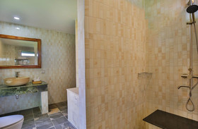 Angkor Diamond Villa