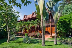 Angkor Village Resort
