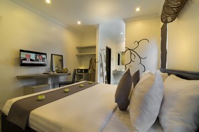 Ashia Hotel & Lounge