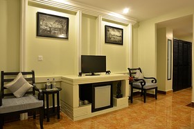 Bayon Boutique
