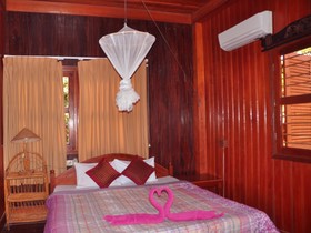 Big Lyna Villa