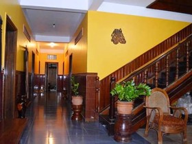 Big Lyna Villa
