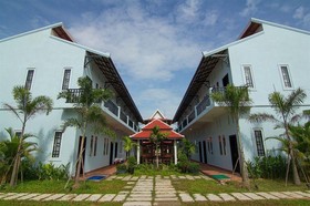 Cambo Friend Home Suite Hotel