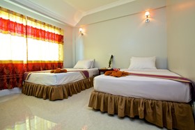 Damnak Riverside Villa Siem Reap