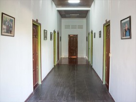 Five Rose Siem Reap Hostel