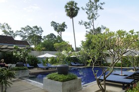 Frangipani Villa Hotel II
