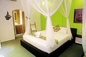 Green Leaf Boutique