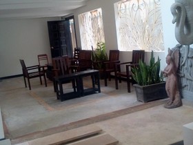 Han Kong Hotel & Restaurant