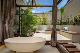 Heritage Suites
