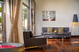 Heritage Suites