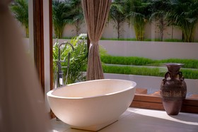 Heritage Suites