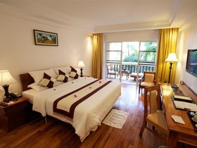 Hotel Somadevi Angkor Premium