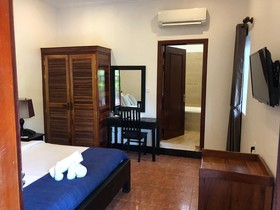 Isirafu Hotel & Residence