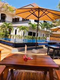 Isirafu Hotel & Residence