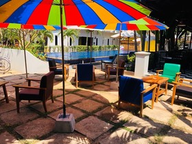 Isirafu Hotel & Residence