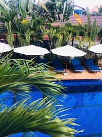 Isirafu Hotel & Residence