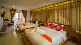 Les Bambous Luxury Hotel