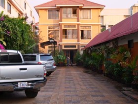 Long Live Angkor Villa