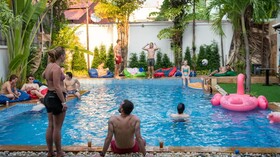 Mad Monkey Hostel Siem Reap