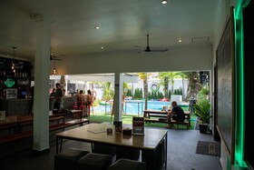 Mad Monkey Hostel Siem Reap