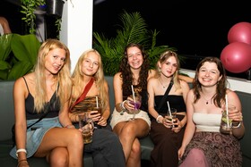 Mad Monkey Hostel Siem Reap