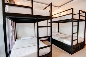 Mad Monkey Hostel Siem Reap