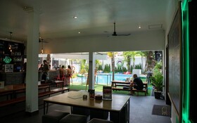 Mad Monkey Hostel Siem Reap