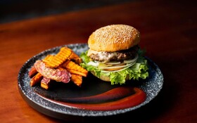 Mad Monkey Hostel Siem Reap