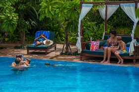 Model Temple Resort & Spa