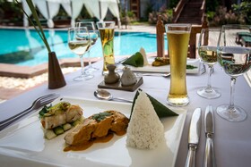 Model Temple Resort & Spa