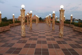 Model Temple Resort & Spa