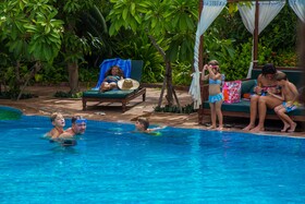 Model Temple Resort & Spa