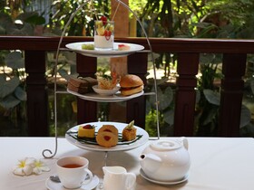 Model Temple Resort & Spa