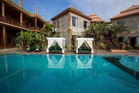 Model Temple Resort & Spa