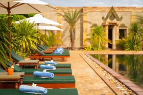 Model Temple Resort & Spa