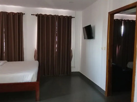 Nuon Oudom Angkor Boutique