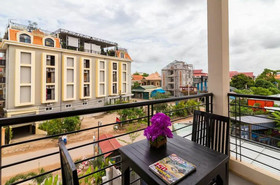 Nuon Oudom Angkor Boutique