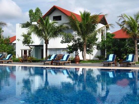 Paradise Angkor Villa