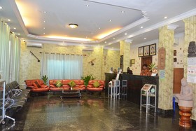 Parklane Hotel